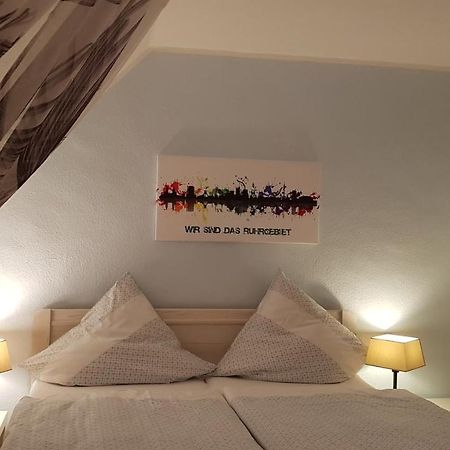 Ferien-& Monteurwohnung Koenen2 Nah Am Westfield Centro Oberhausen  Luaran gambar