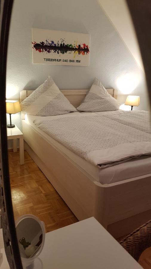 Ferien-& Monteurwohnung Koenen2 Nah Am Westfield Centro Oberhausen  Luaran gambar